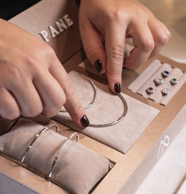 marcello-pane-collane-bracciali.jpg