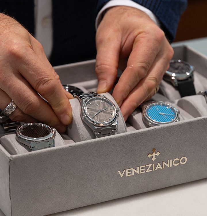 rivenditori-ufficiali-venezianico-orologi.jpg